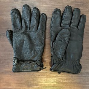 Men’s Brown Orvis Leather Gloves